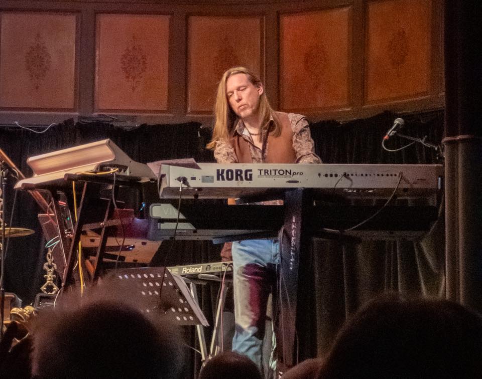 OliverWakemanBand2026-04-11YesFromAPageTourWorcesterUK (12).jpg